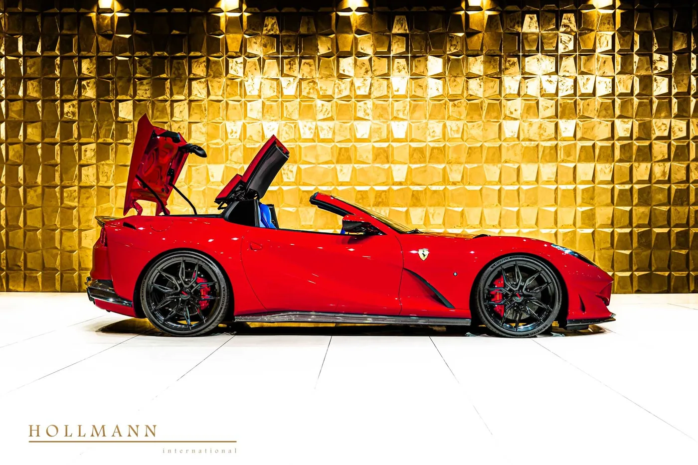 2023 Ferrari 812 GTS angeboten von einem Fachhändler in Stuhr, Deutschland, Foto 5 von 8
