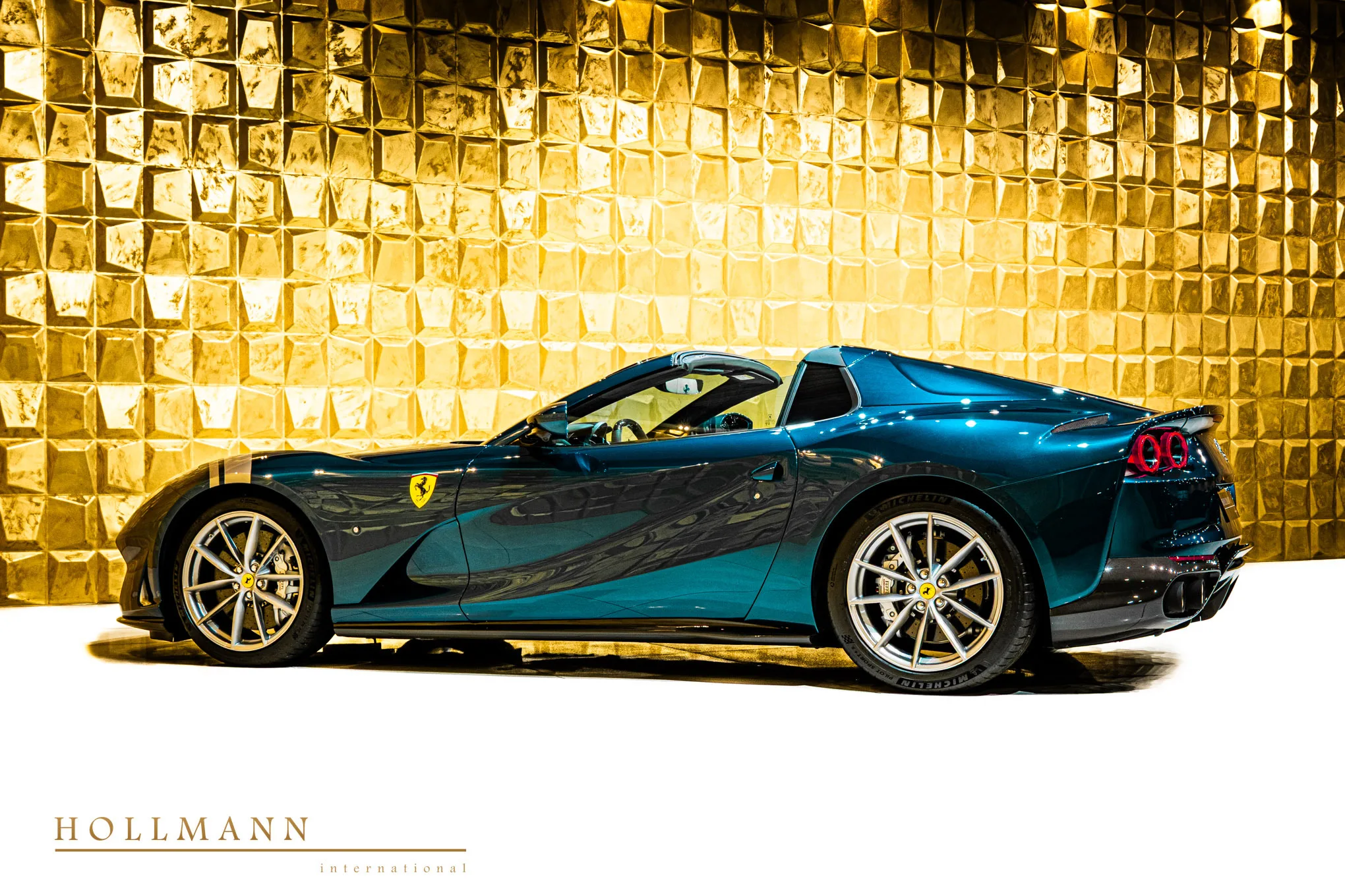 2023 Ferrari 812 GTS, 5/30