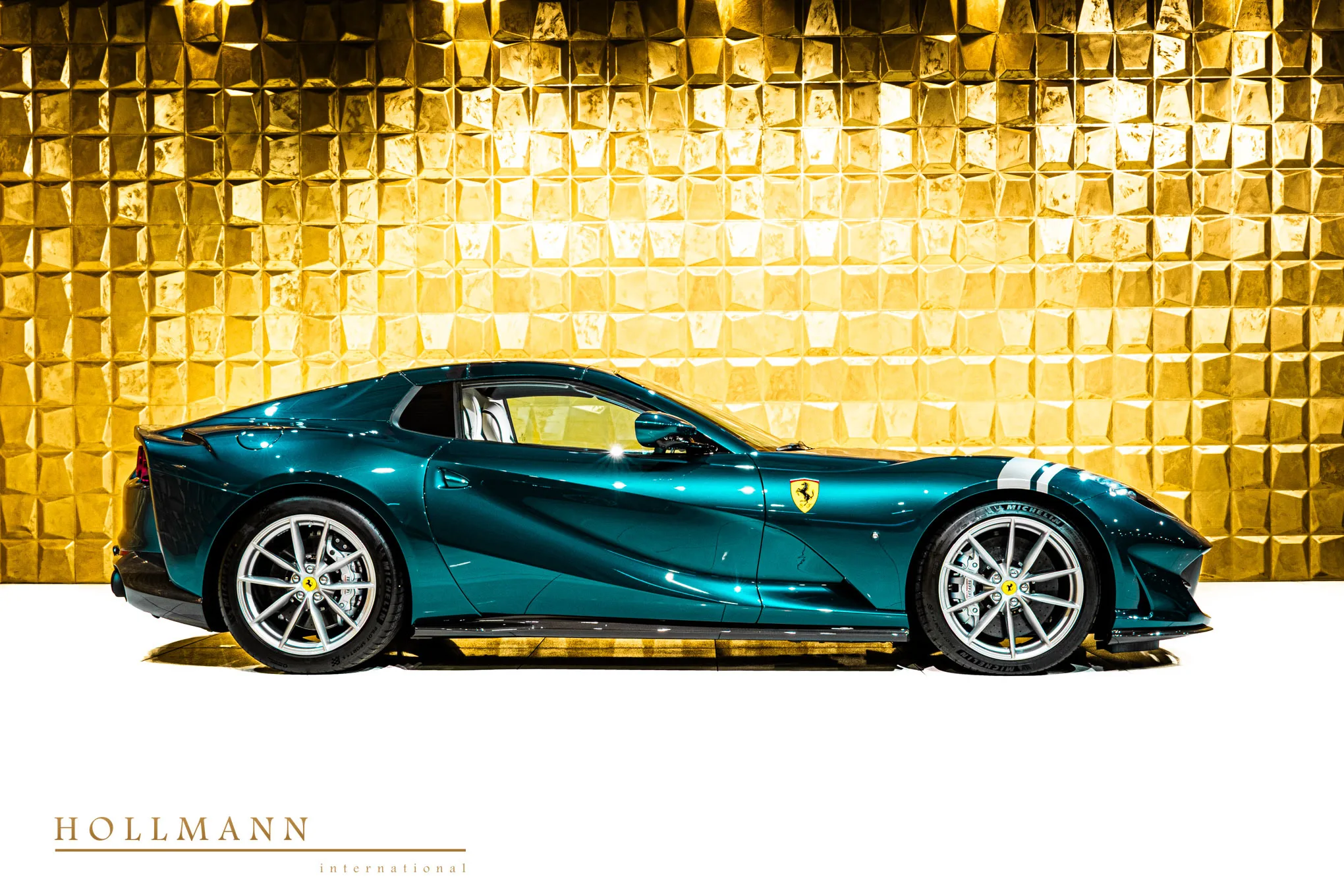 2023 Ferrari 812 GTS, 12/30
