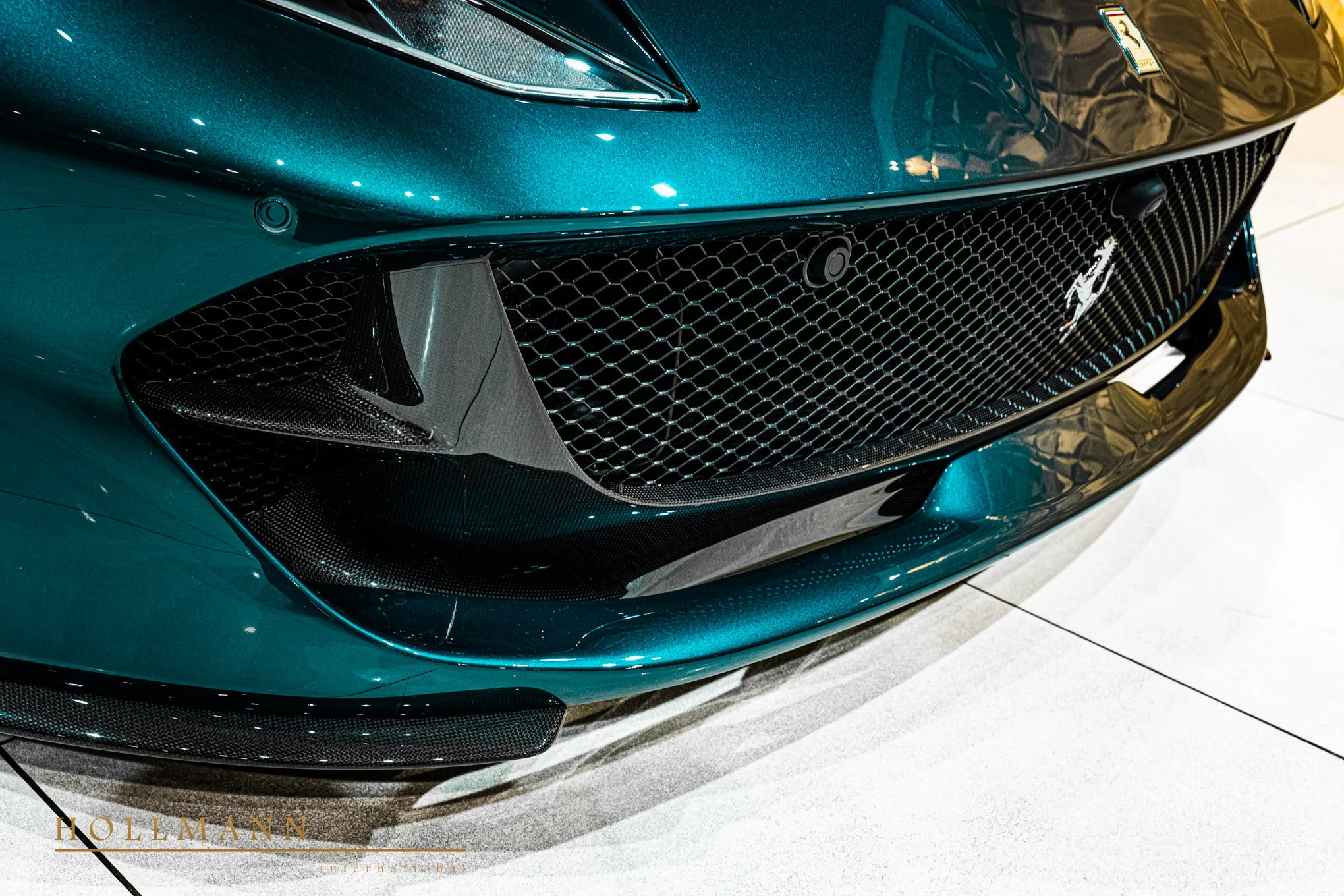 2023 Ferrari 812 GTS, 28/30