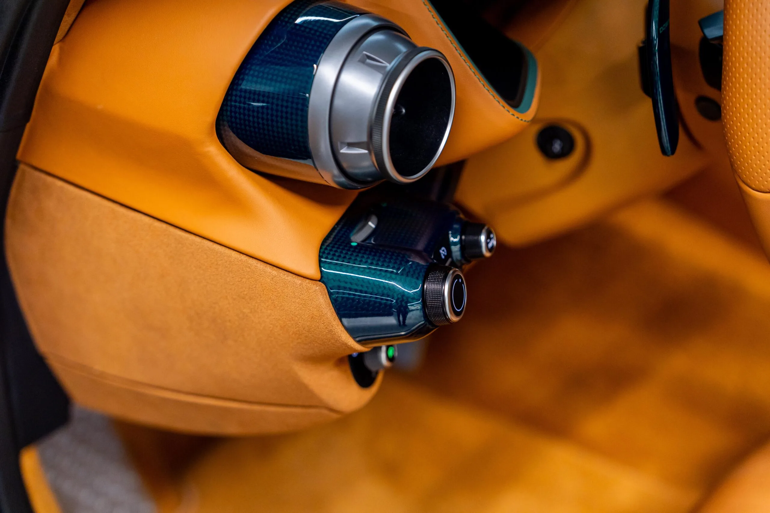 2023 Ferrari 812 GTS, 18/20