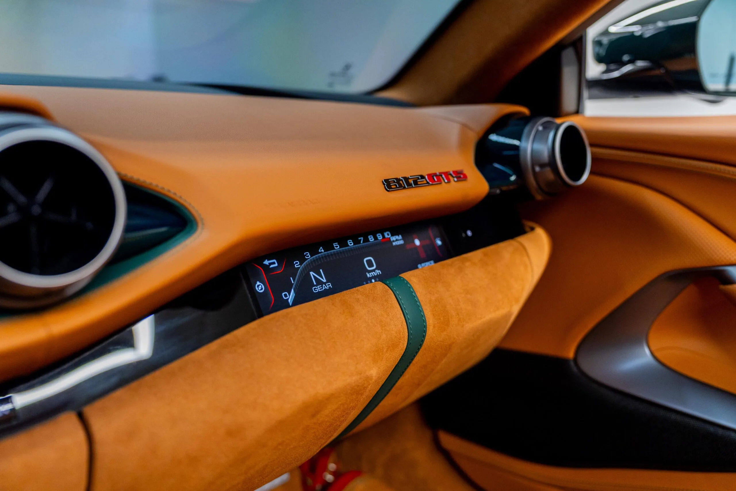 2023 Ferrari 812 GTS, 20/20