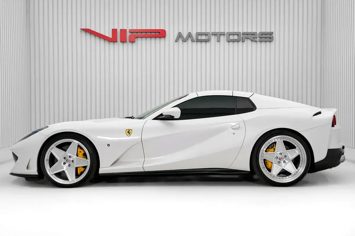 2023 Ferrari 812 GTS, 8/13