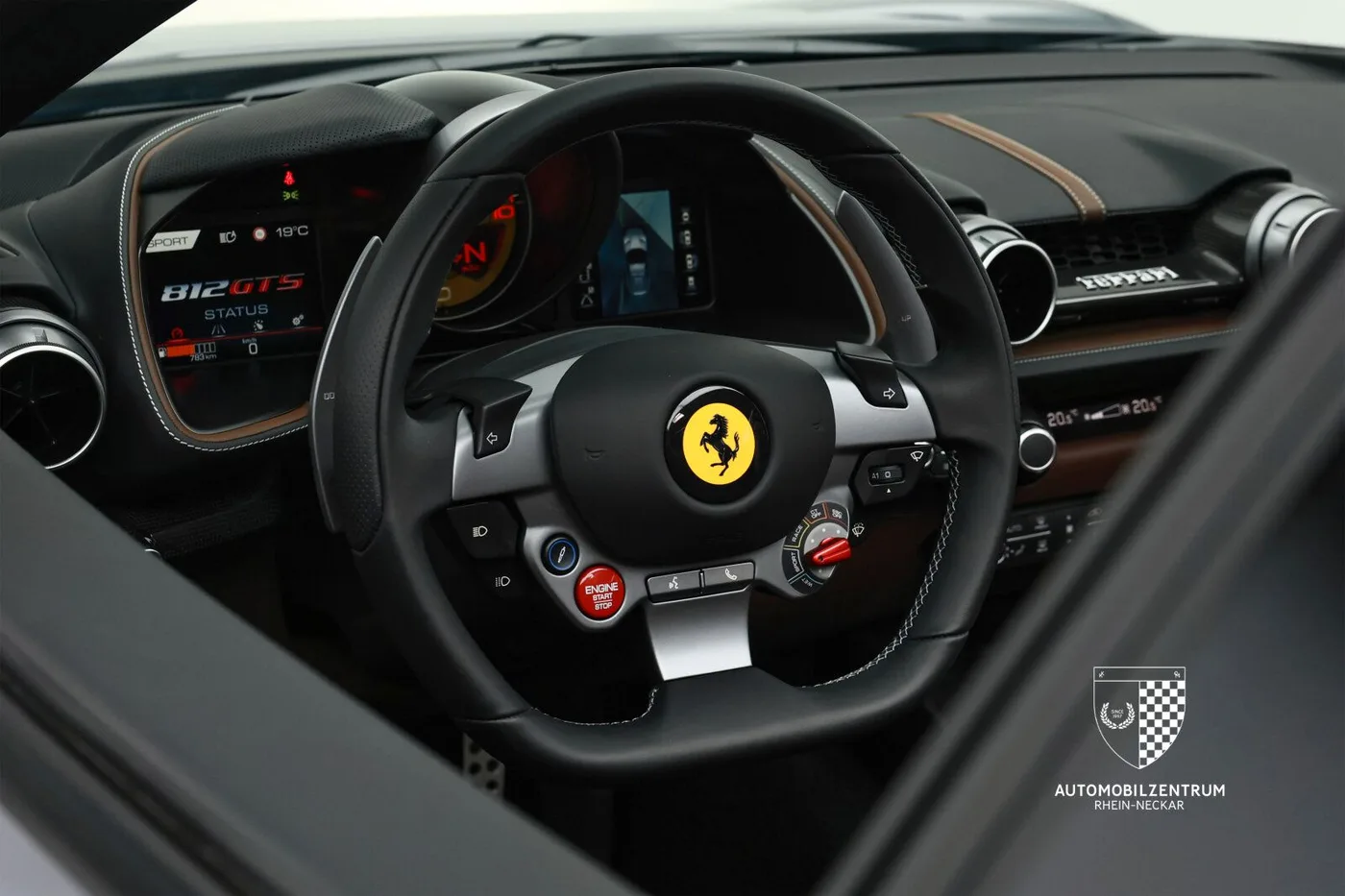 2023 Ferrari 812 GTS angeboten von einem Supersportwagenhändler in Viernheim, Deutschland, Foto 17 von 25
