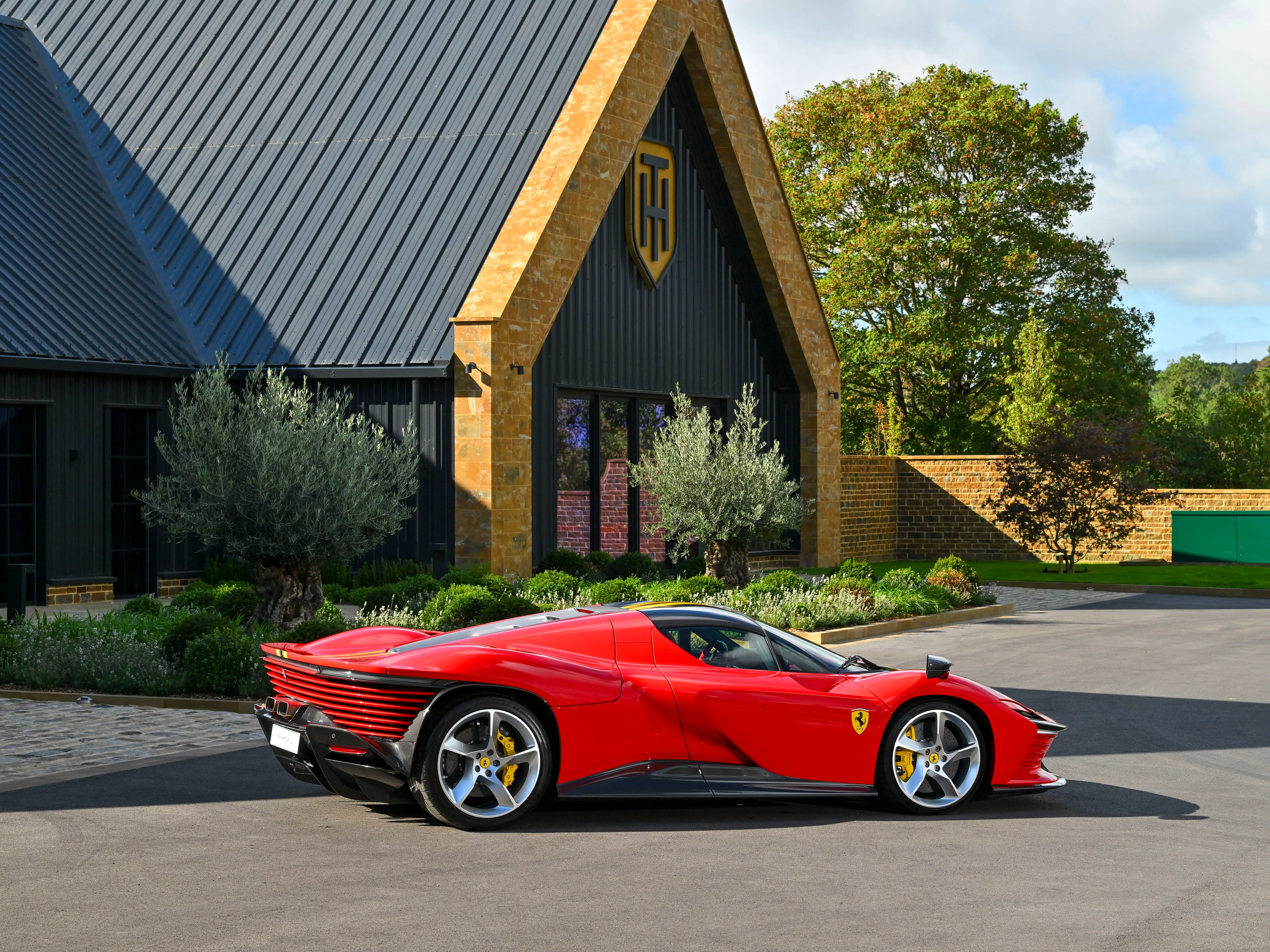 2023 Ferrari Daytona SP3, 6/30