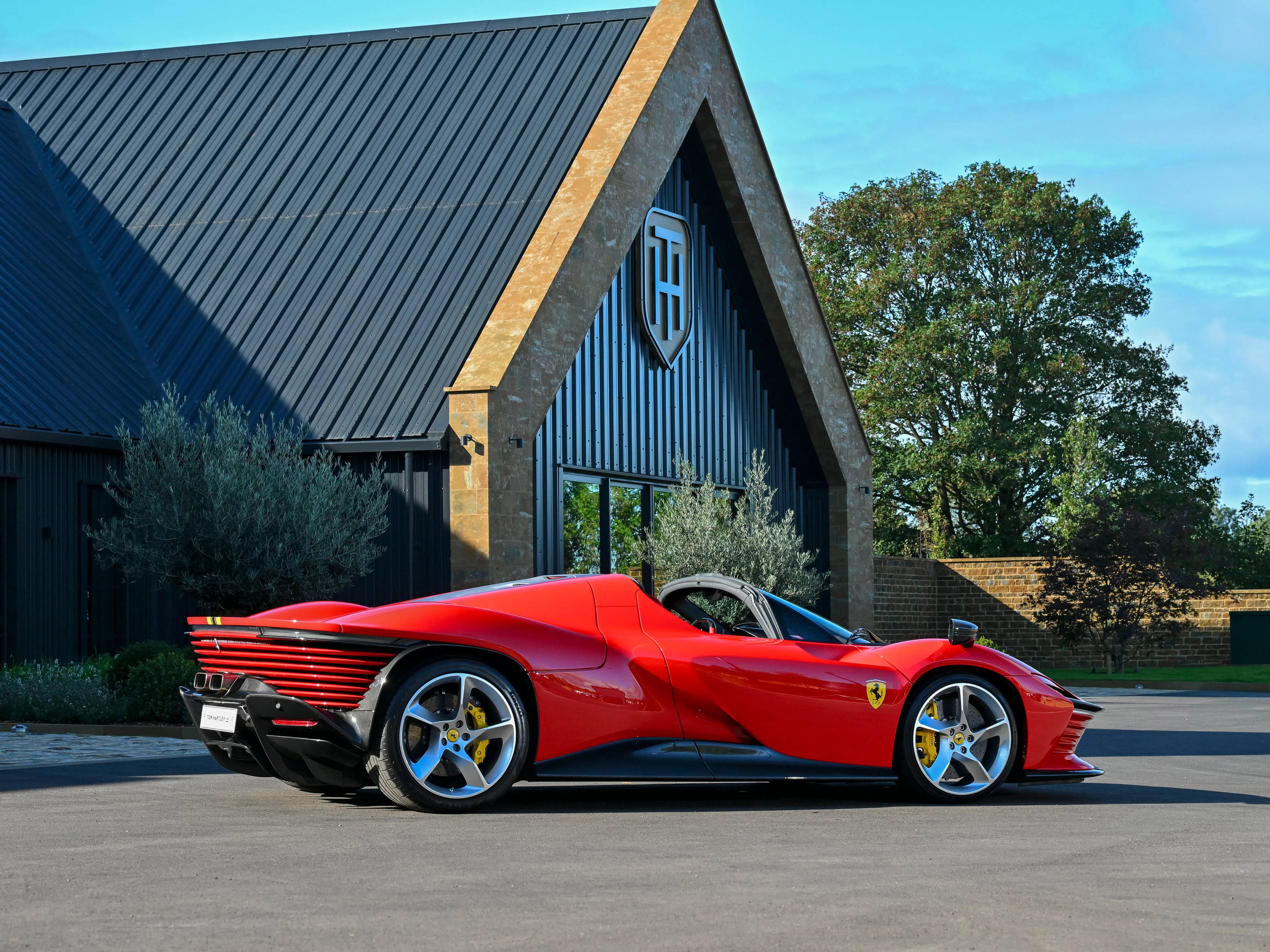 2023 Ferrari Daytona SP3, 7/30