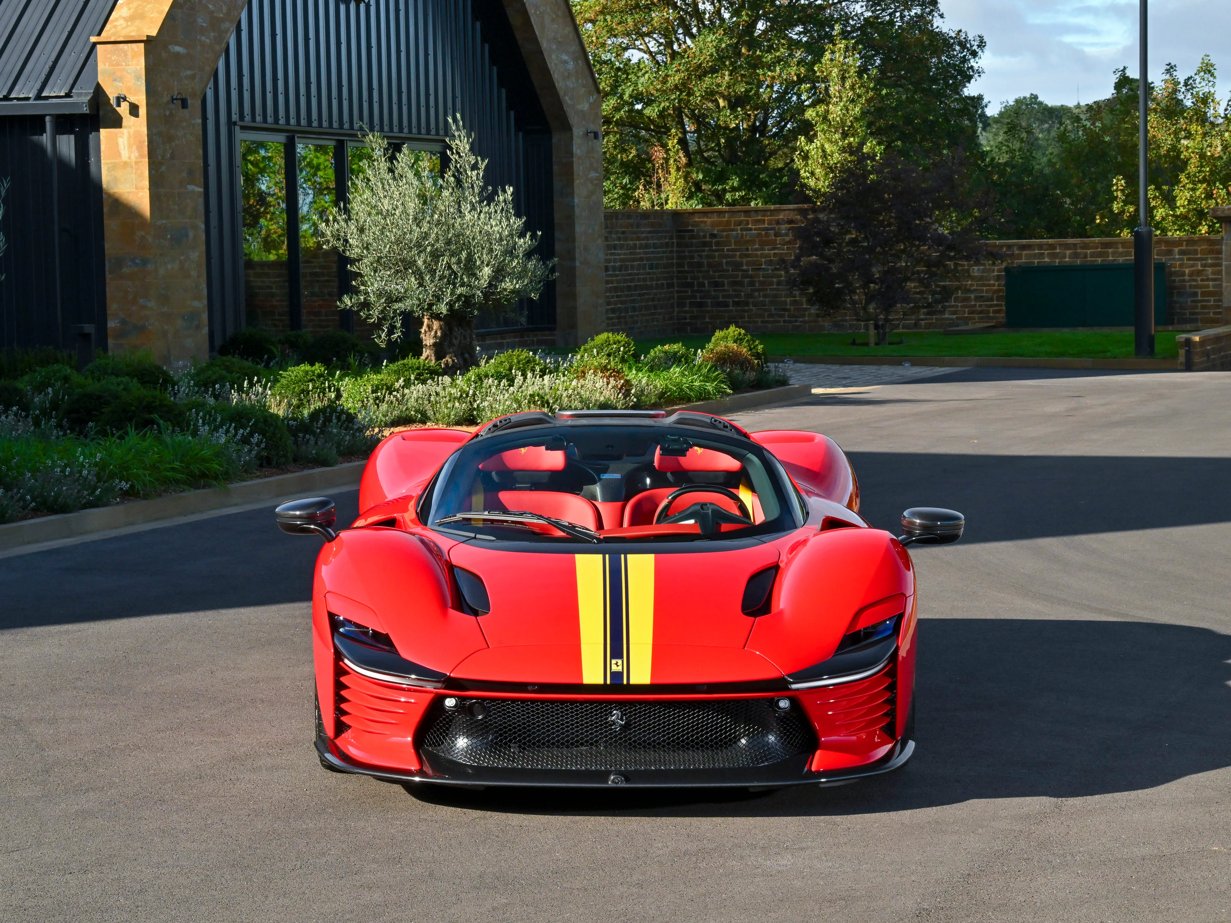 2023 Ferrari Daytona SP3, 9/30
