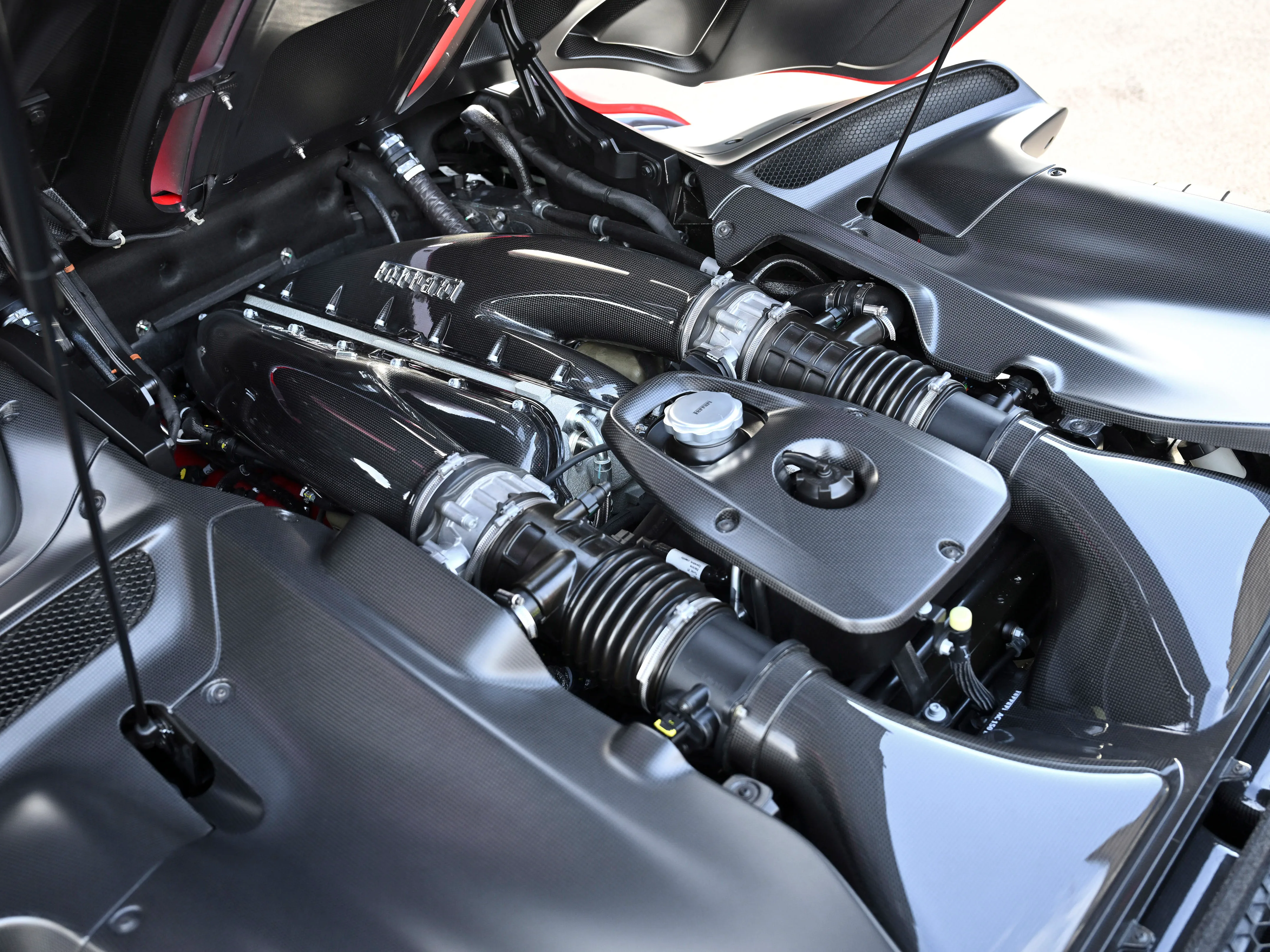 2023 Ferrari Daytona SP3, 22/30