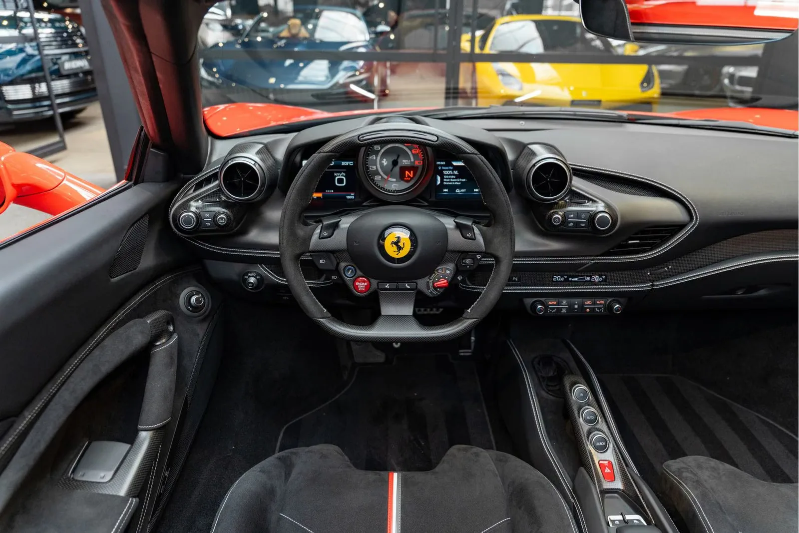 2023 Ferrari F8 Spider, 7/30