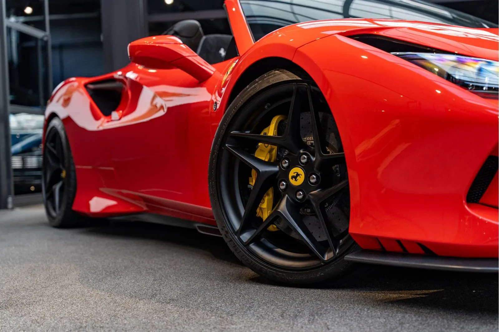 2023 Ferrari F8 Spider, 11/30