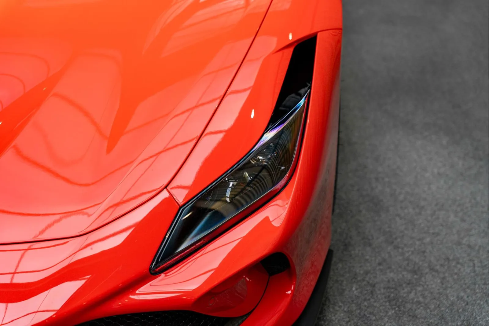 2023 Ferrari F8 Spider, 18/30