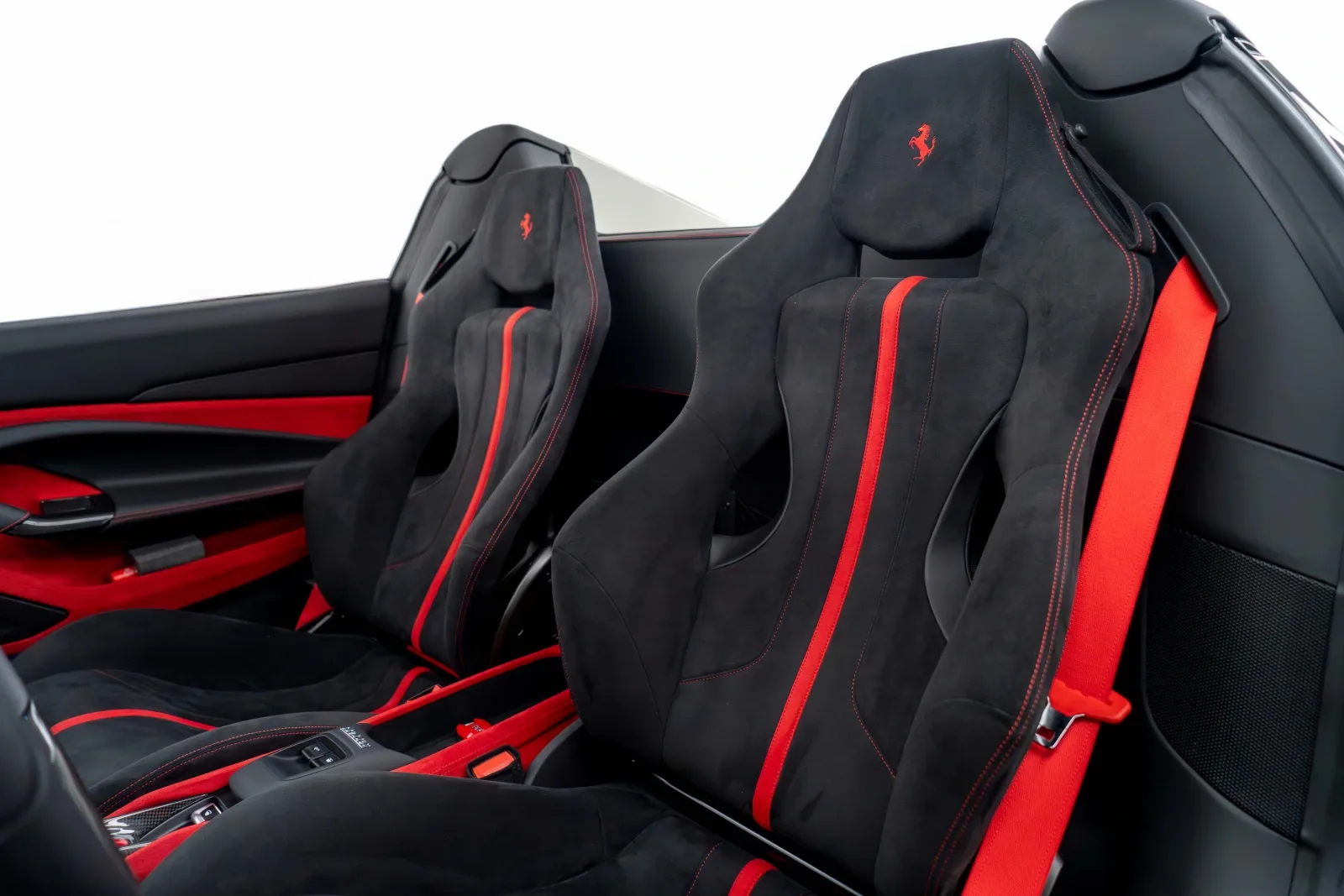 2023 Ferrari F8 Spider, 13/16