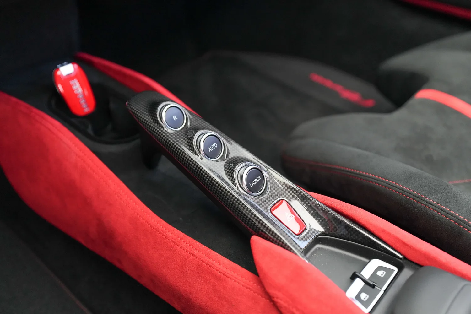 2023 Ferrari F8 Spider, 7/19