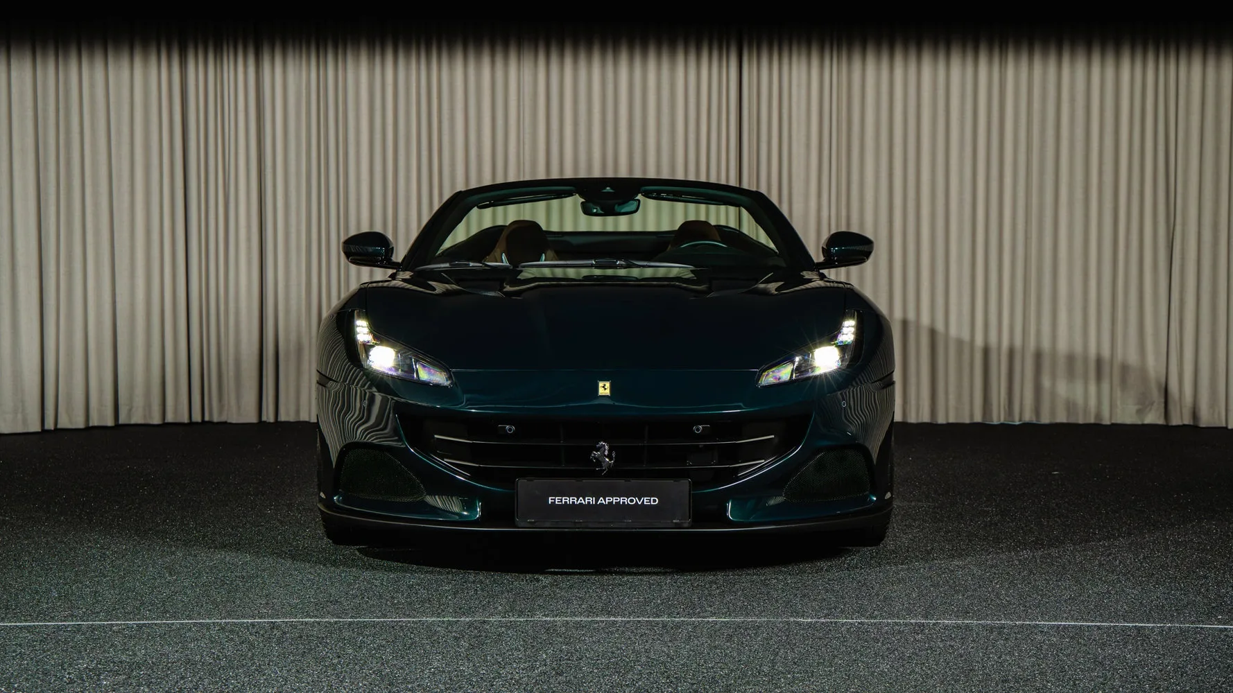 2023 Ferrari Portofino M, 2/30