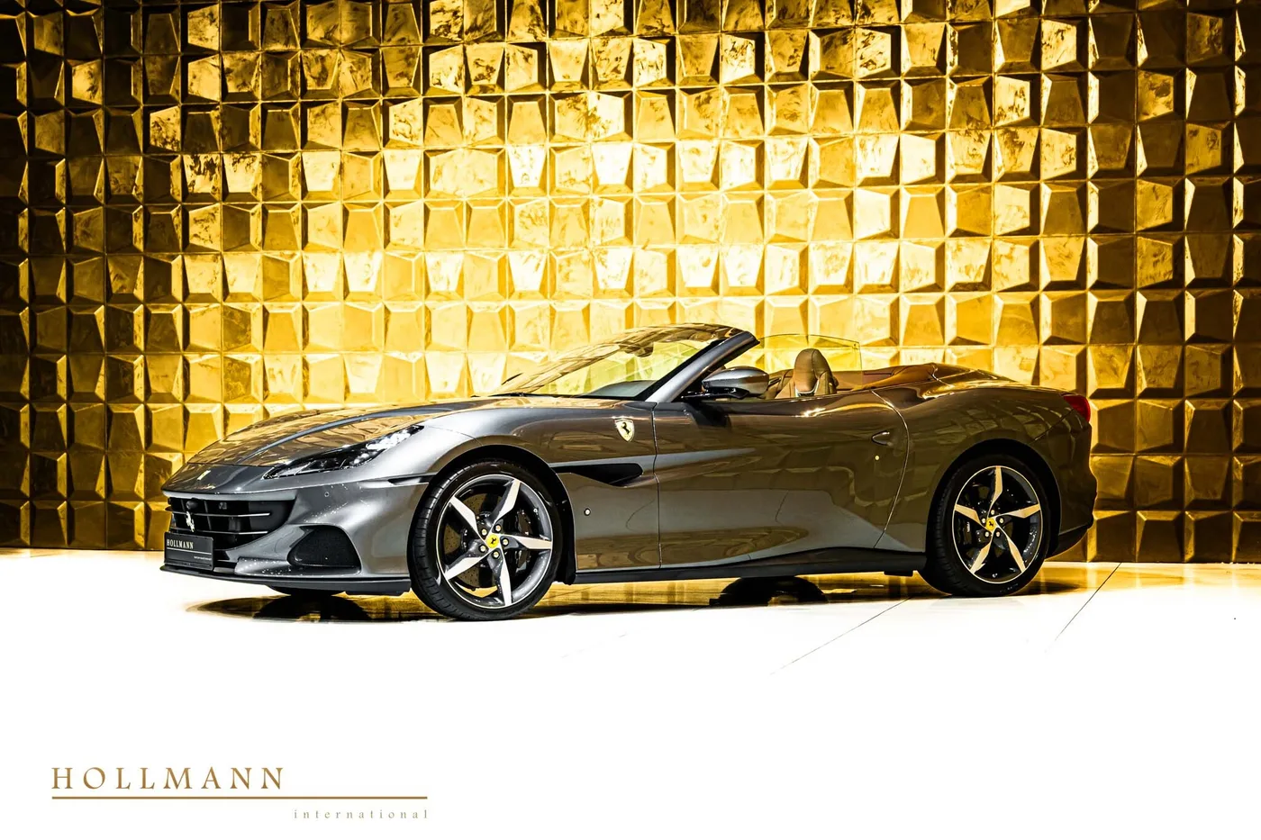 2023 Ferrari Portofino M offered by a specialist dealer in Stuhr, Germany, photo 3 of 8