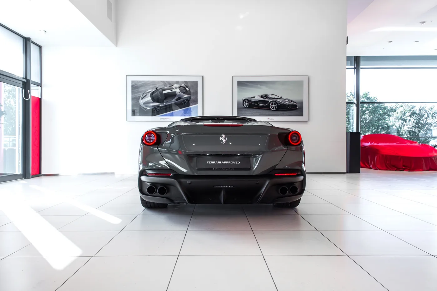 2023 Ferrari Portofino M angeboten von einem Fachhändler in Hengelo, Niederlande, Foto 4 von 15