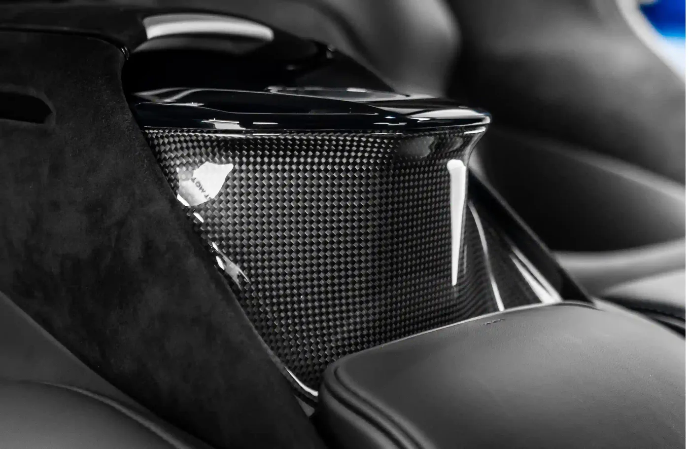 2023 Ferrari Purosangue offered by a specialist dealer in Dubai, United Arab Emirates, photo 8 of 10