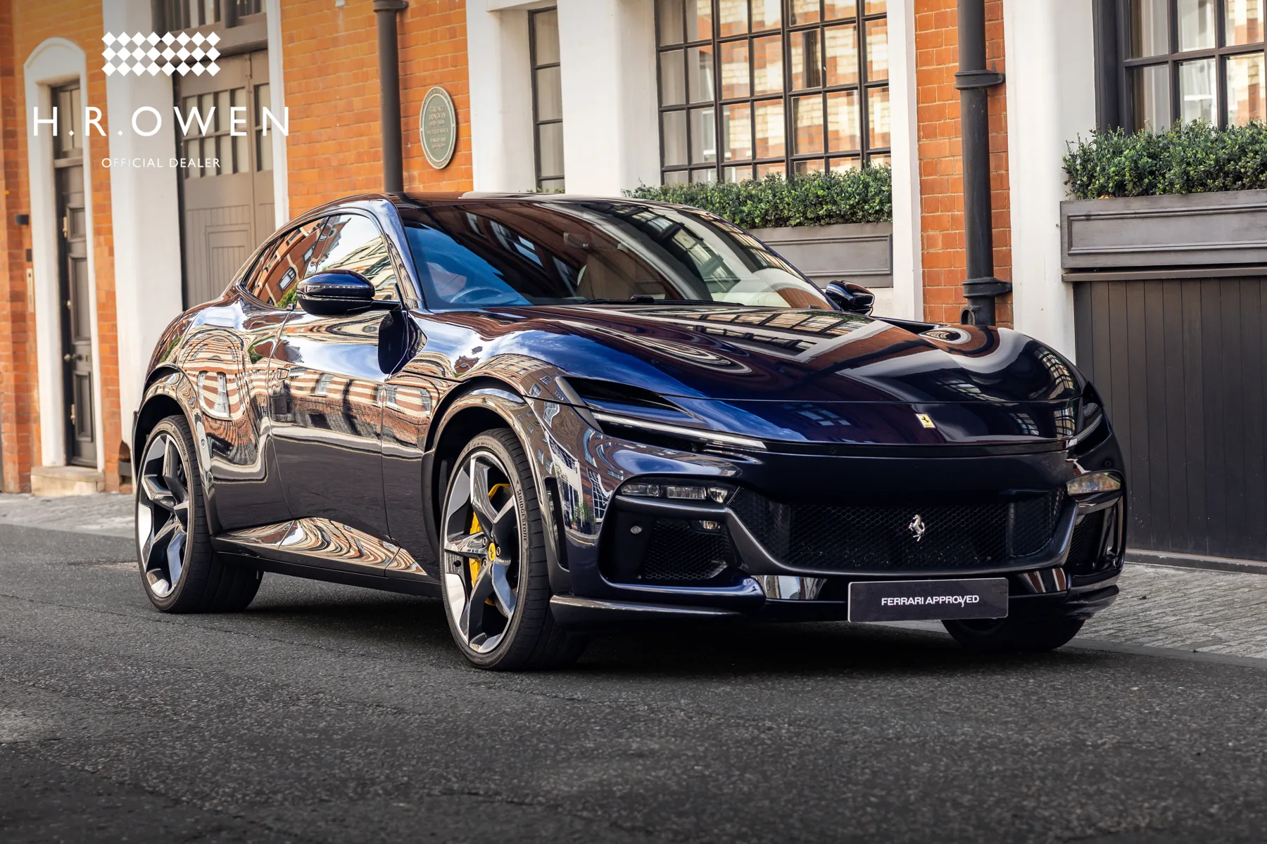 2023 Ferrari Purosangue angeboten von einer Vertragshändlergruppe in Mayfair, Vereinigtes Königreich, Hauptfoto
