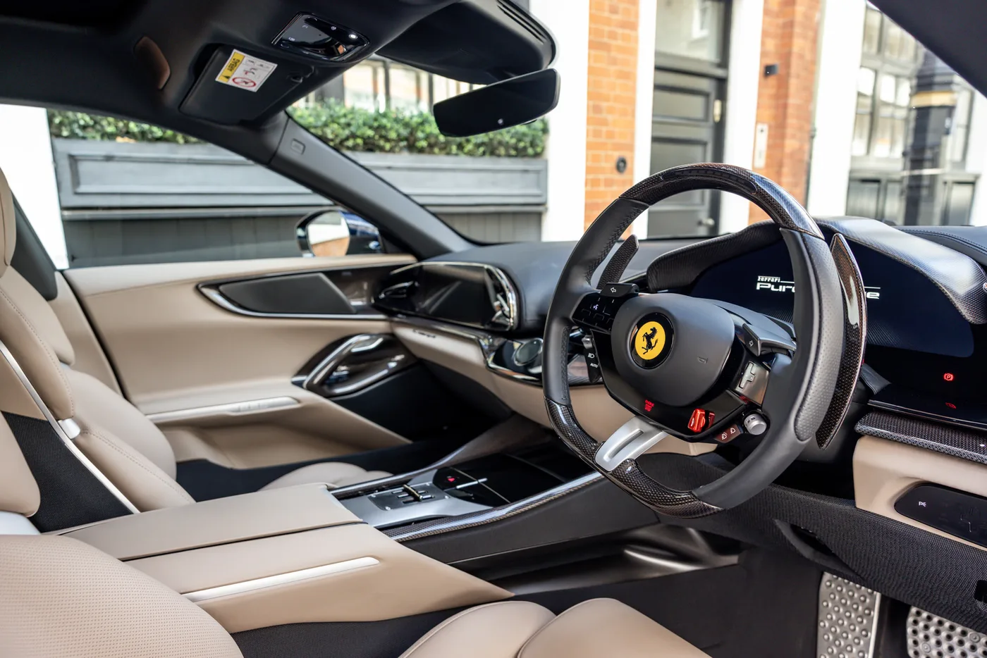 2023 Ferrari Purosangue angeboten von einer Vertragshändlergruppe in Mayfair, Vereinigtes Königreich, Foto 4 von 25