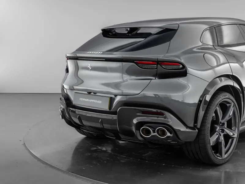 2023 Ferrari Purosangue, 12/30