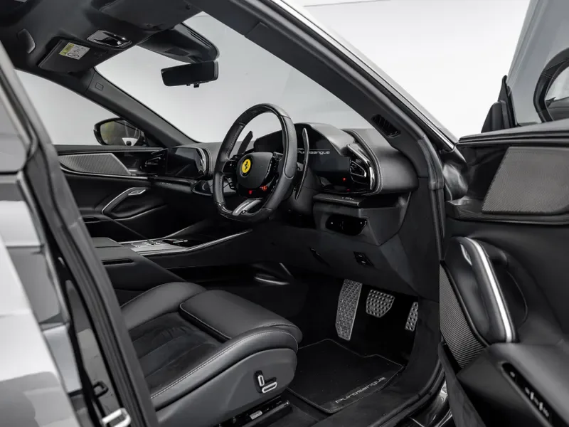 2023 Ferrari Purosangue, 30/30