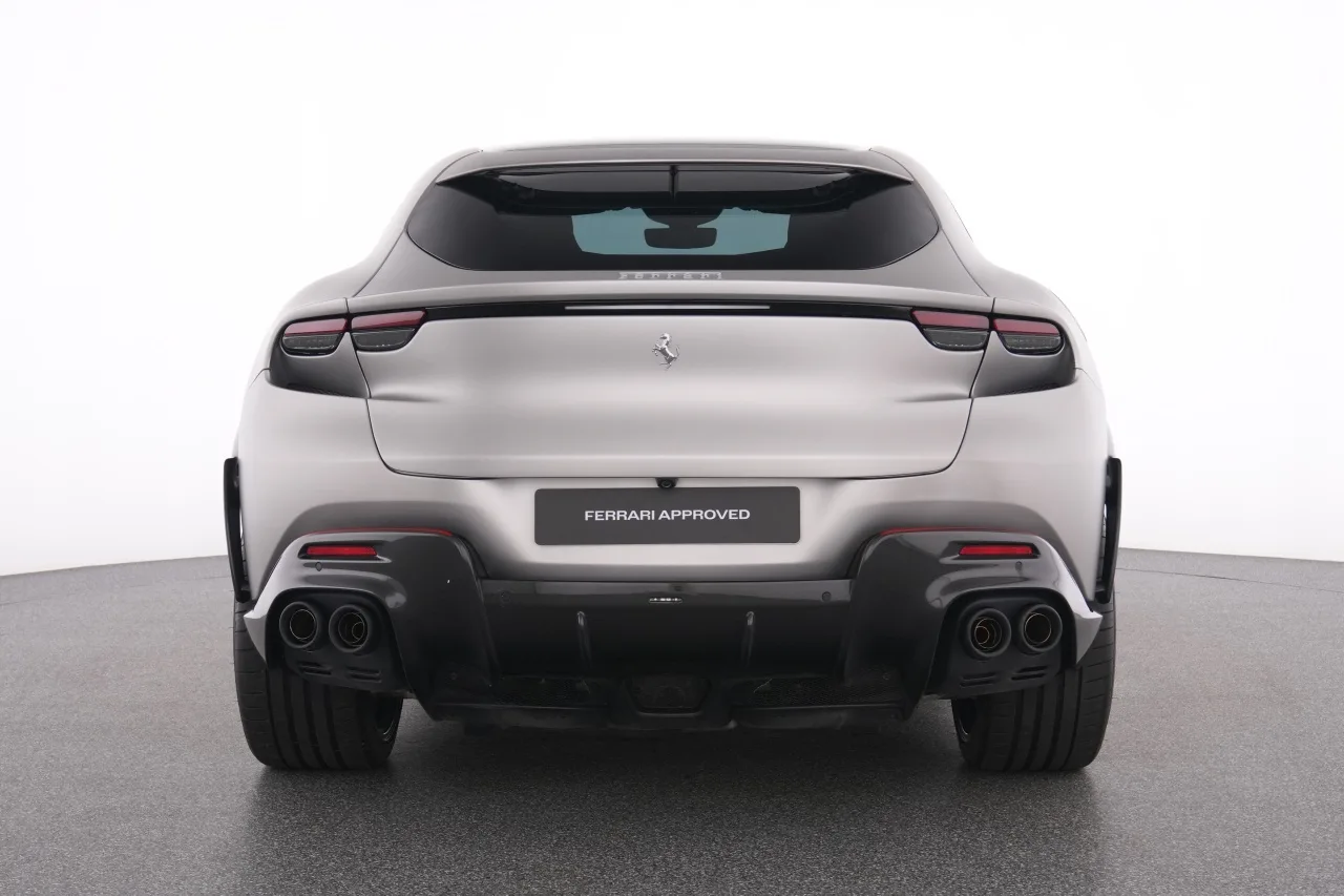 2023 Ferrari Purosangue offered by a specialist dealer in Meerbusch, Germany, photo 2 of 4