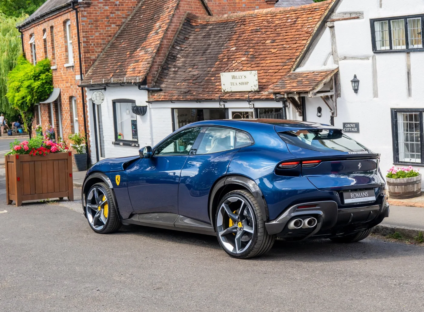 2023 Ferrari Purosangue angeboten von einem Fachhändler in Banstead, Vereinigtes Königreich, Foto 3 von 15