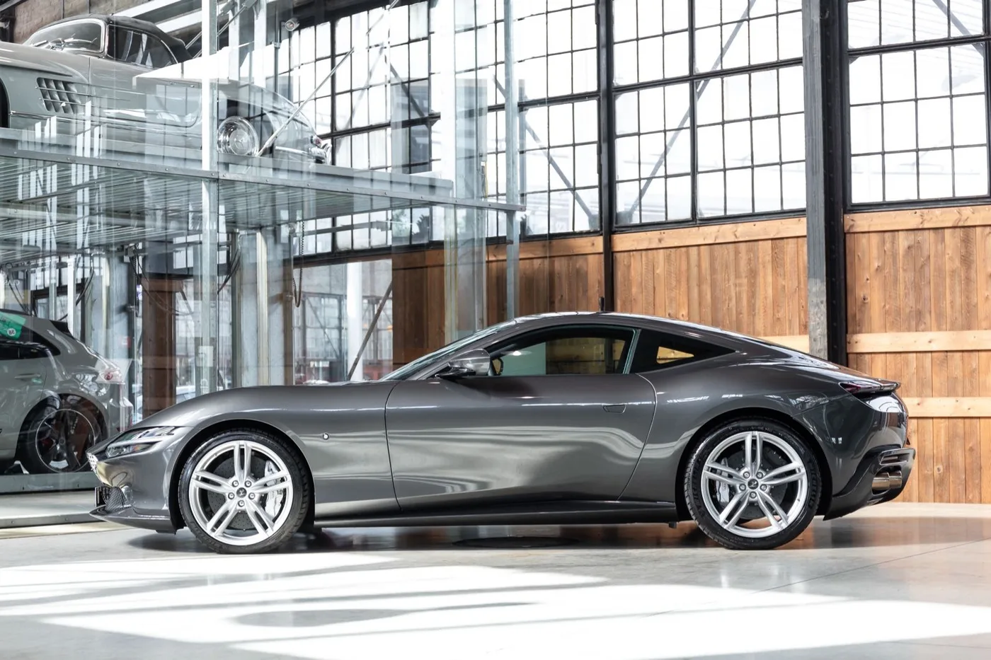 2023 Ferrari Roma angeboten von einem Fachhändler in Neuss, Deutschland, Foto 5 von 10
