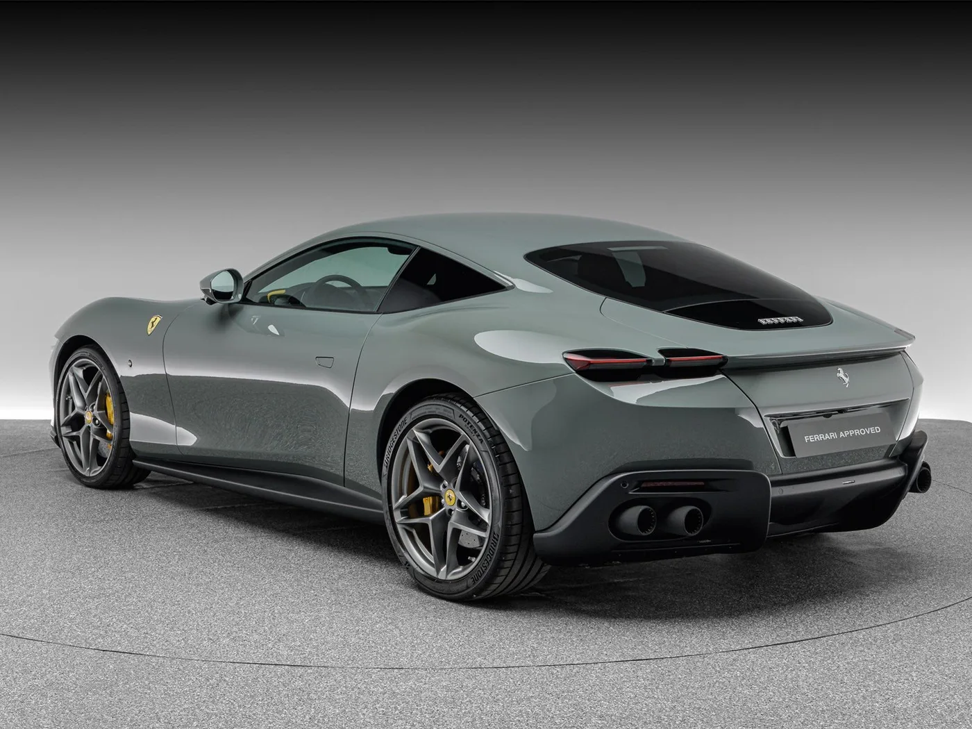 2023 Ferrari Roma offered by a specialist dealer in Böblingen, Germany, photo 3 of 15
