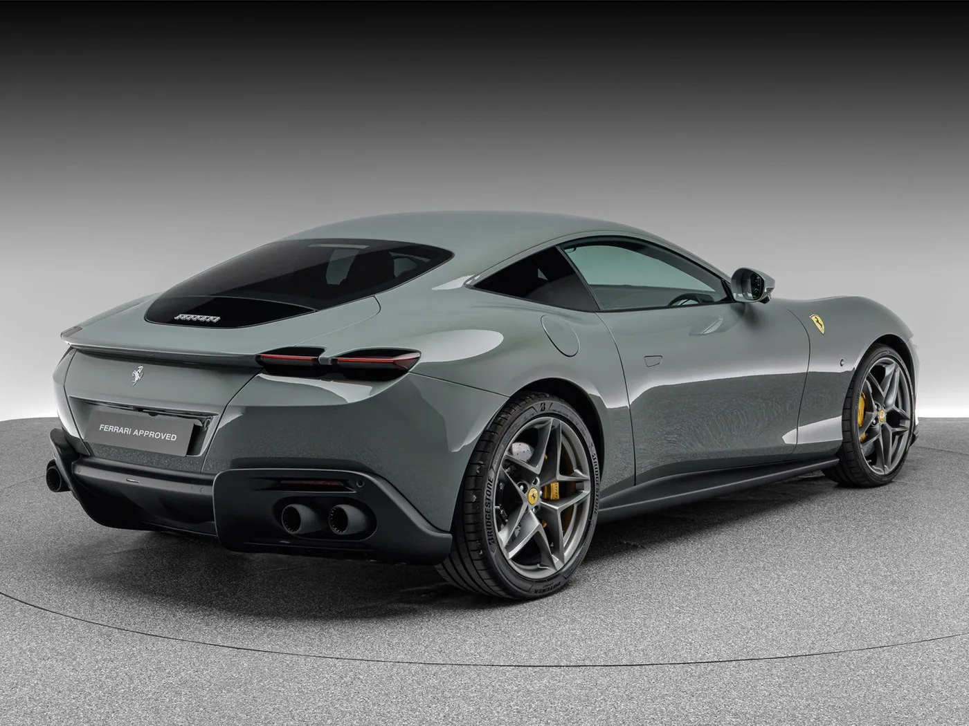 2023 Ferrari Roma offered by a specialist dealer in Böblingen, Germany, photo 7 of 15