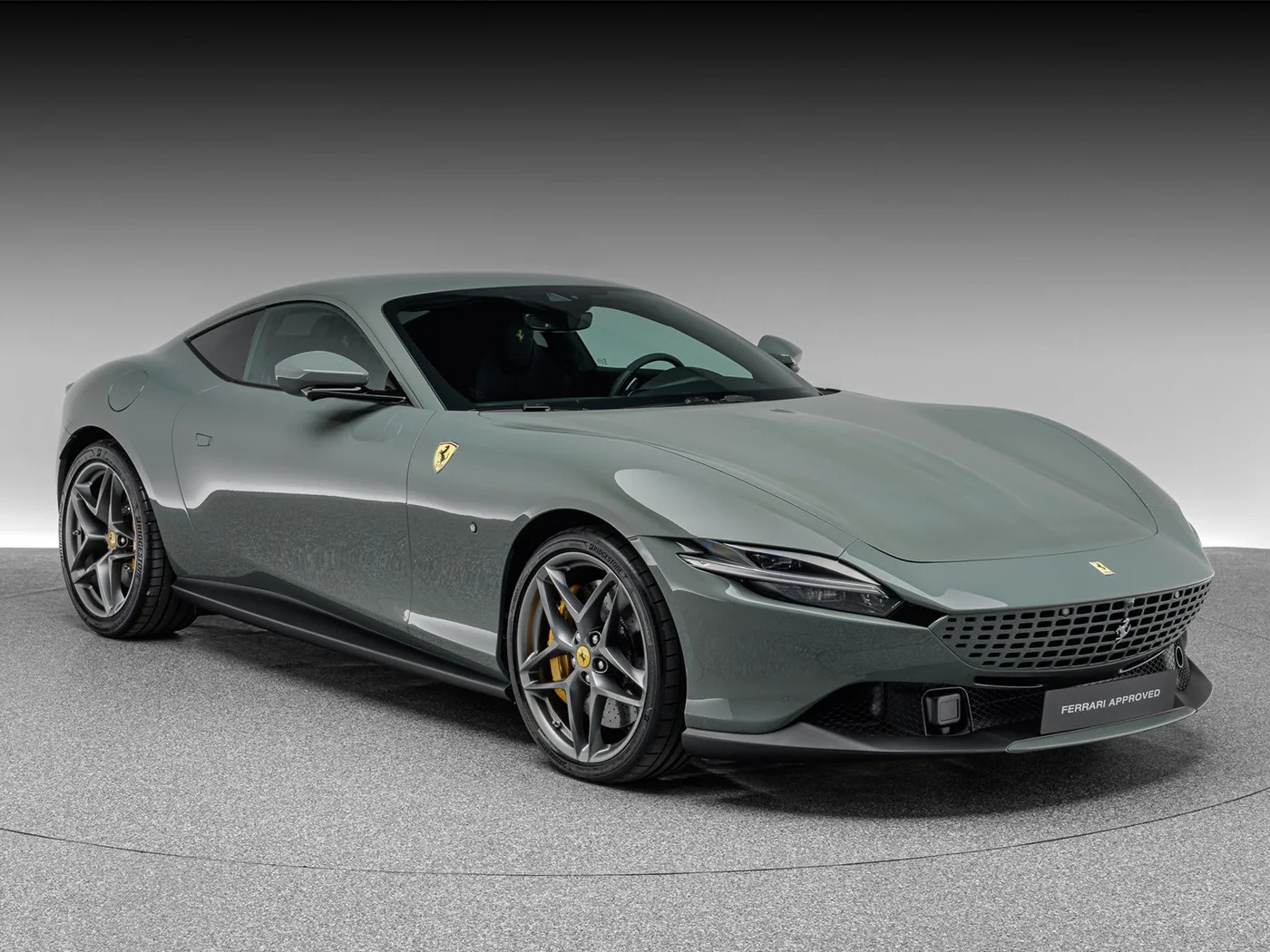 2023 Ferrari Roma offered by a specialist dealer in Böblingen, Germany, photo 9 of 15