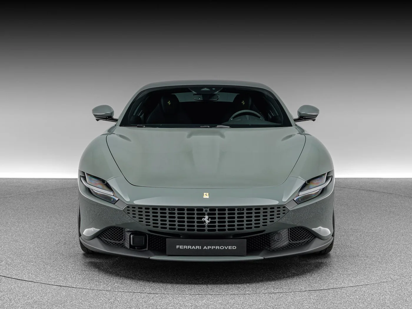 2023 Ferrari Roma offered by a specialist dealer in Böblingen, Germany, photo 10 of 15