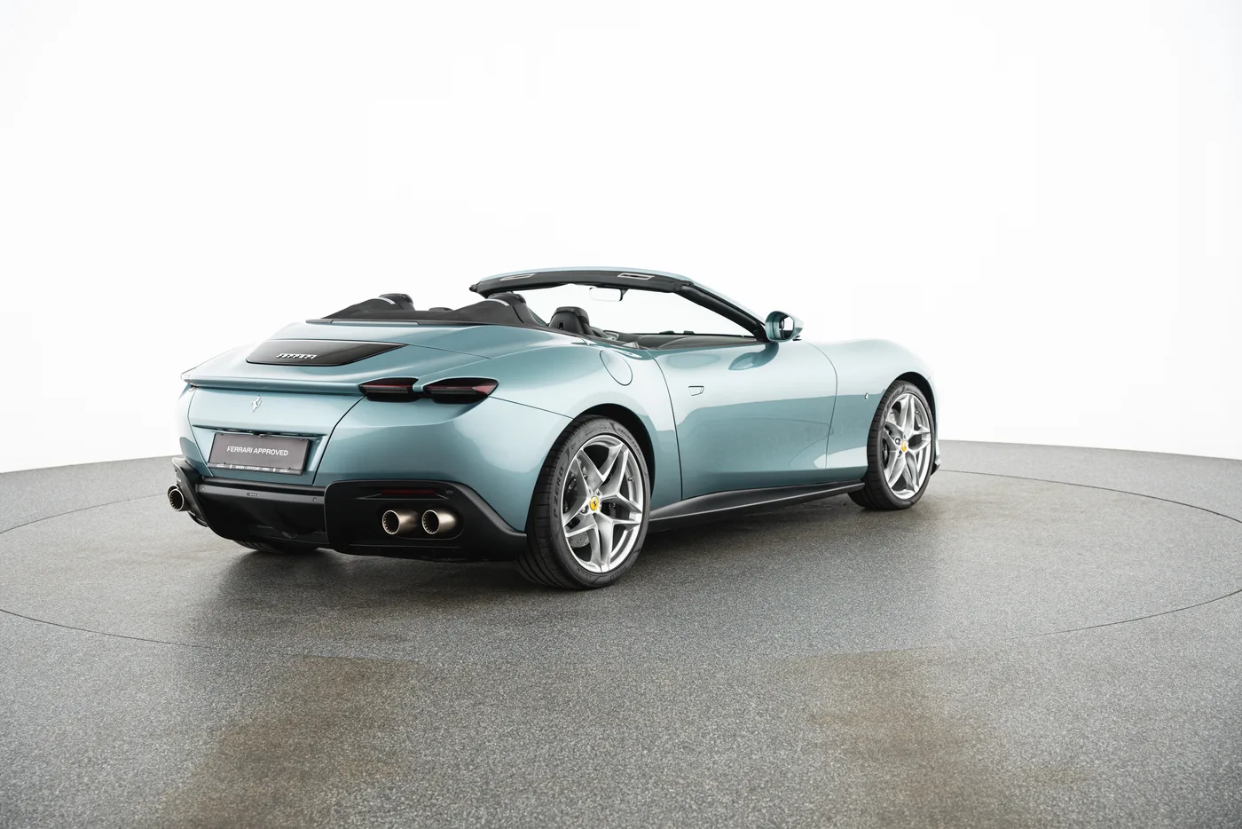 2023 Ferrari Roma Spider proposée par un concessionnaire spécialisé à Vösendorf, Autriche, photo 3 sur 15