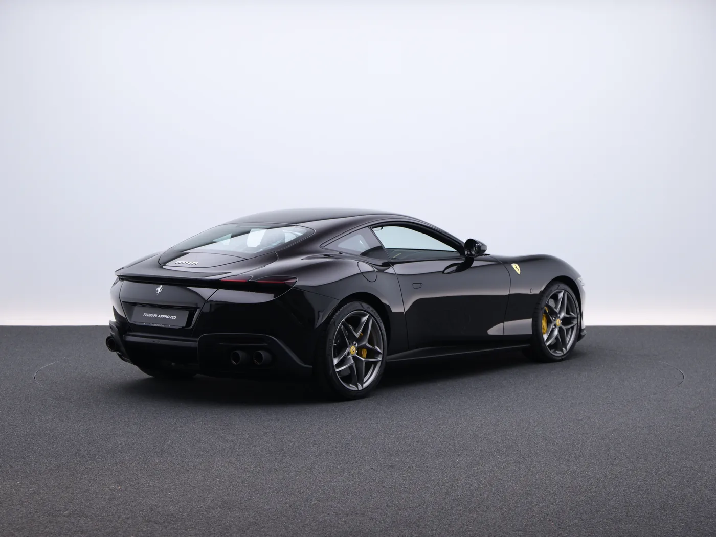 2023 Ferrari Roma angeboten von einem Fachhändler in Frankfurt am Main, Deutschland, Foto 3 von 15