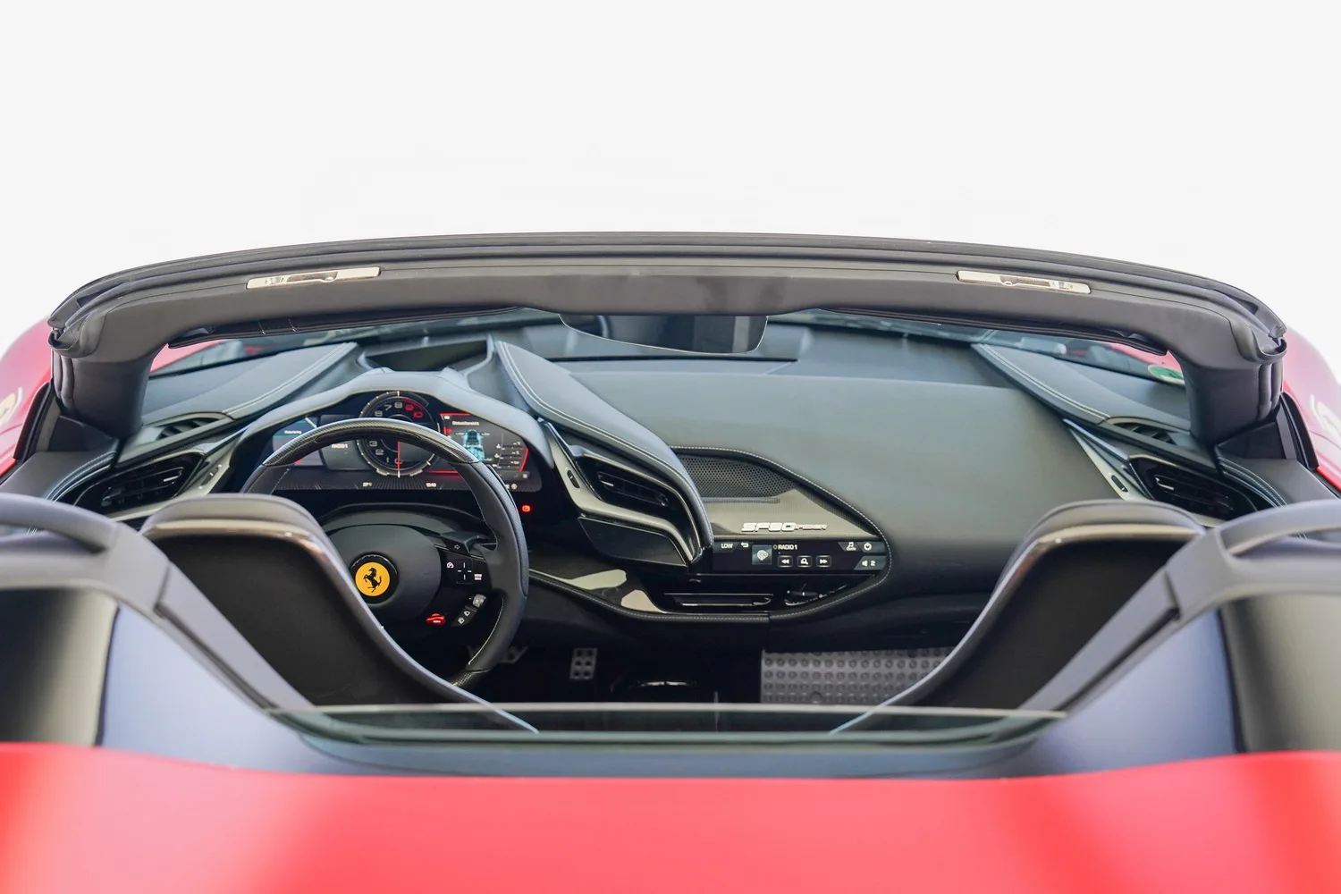 2023 Ferrari SF90 Spider, 9/18