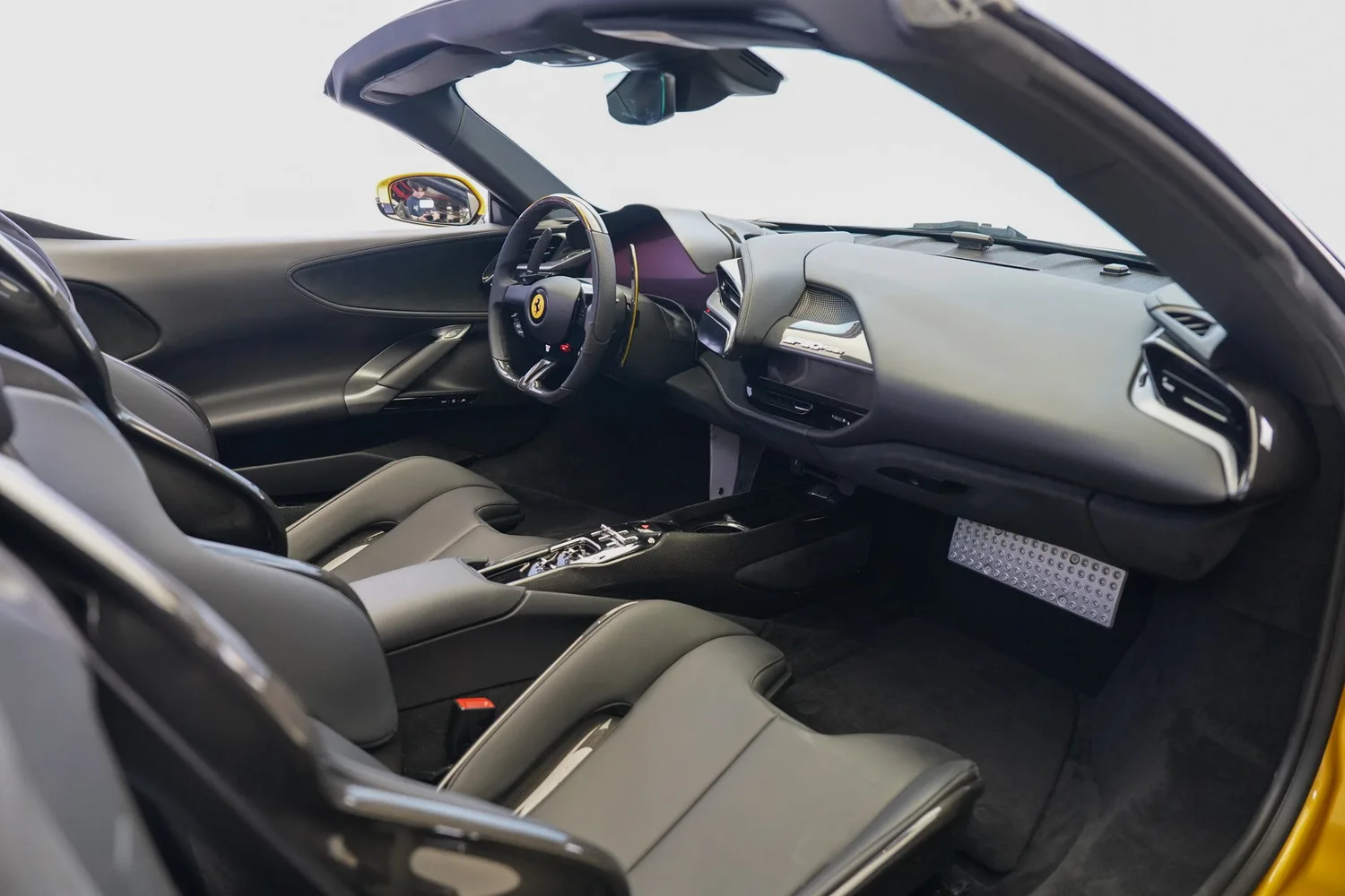 2023 Ferrari SF90 Spider, 4/20