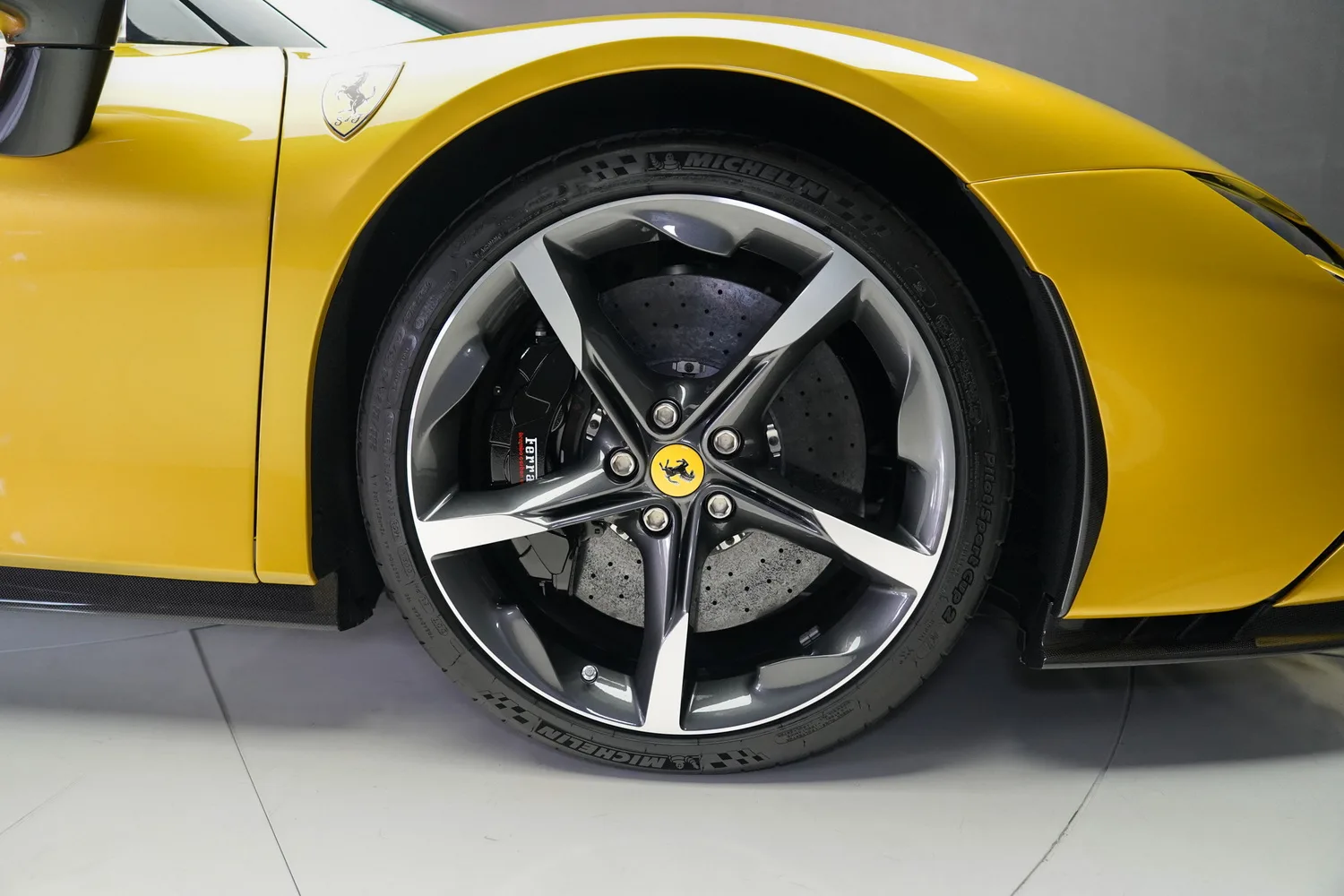 2023 Ferrari SF90 Spider, 11/20