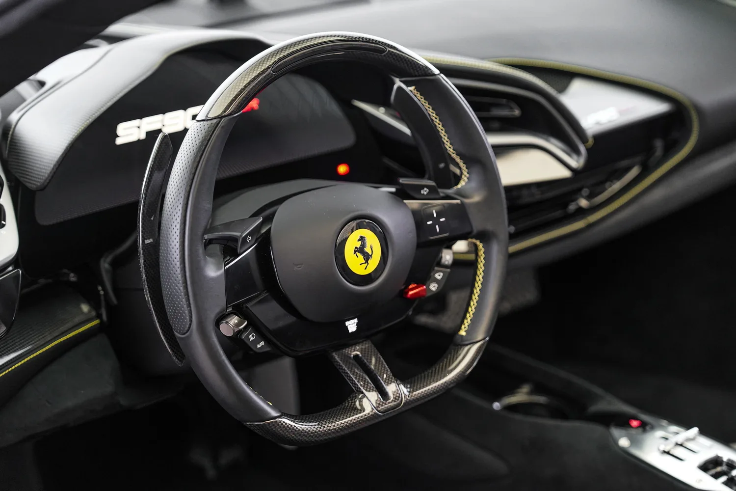 2023 Ferrari SF90 Spider Assetto Fiorano, 7/20