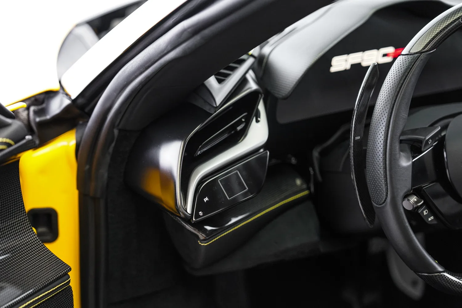 2023 Ferrari SF90 Spider Assetto Fiorano, 8/20