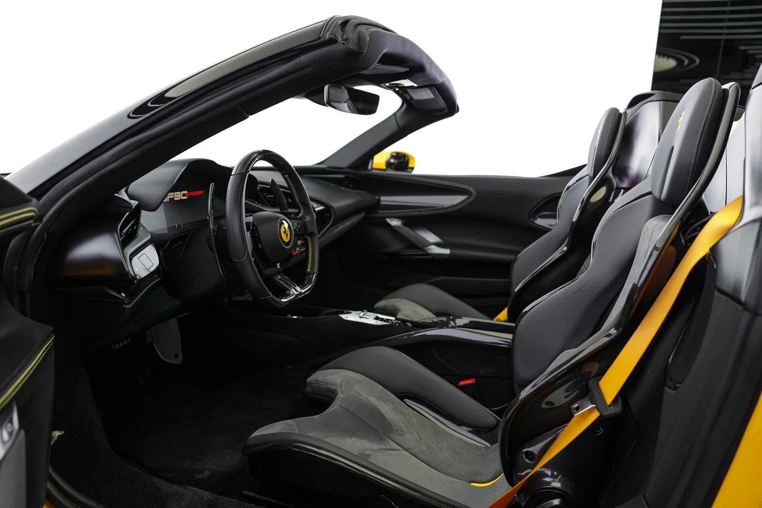 2023 Ferrari SF90 Spider Assetto Fiorano, 9/20