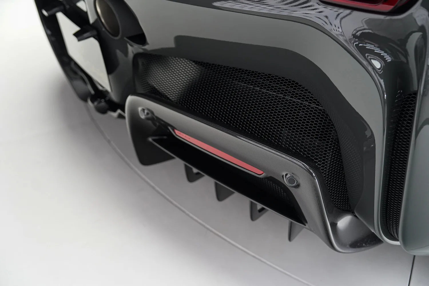2023 Ferrari SF90 Spider Assetto Fiorano, 6/20
