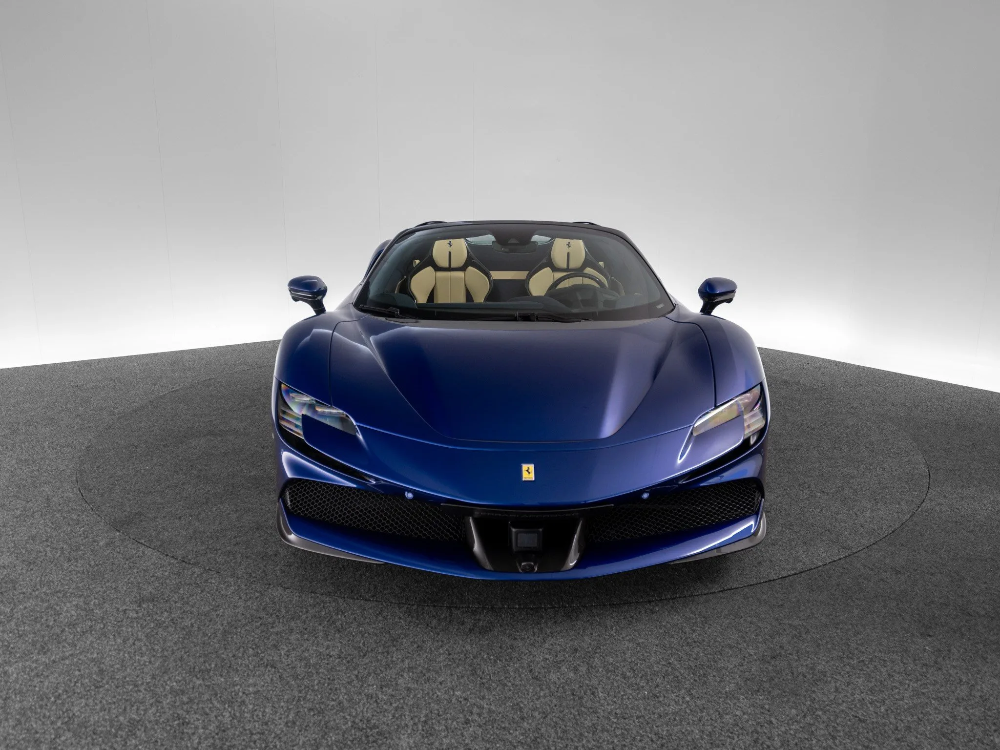2023 Ferrari SF90 Spider, 2/30