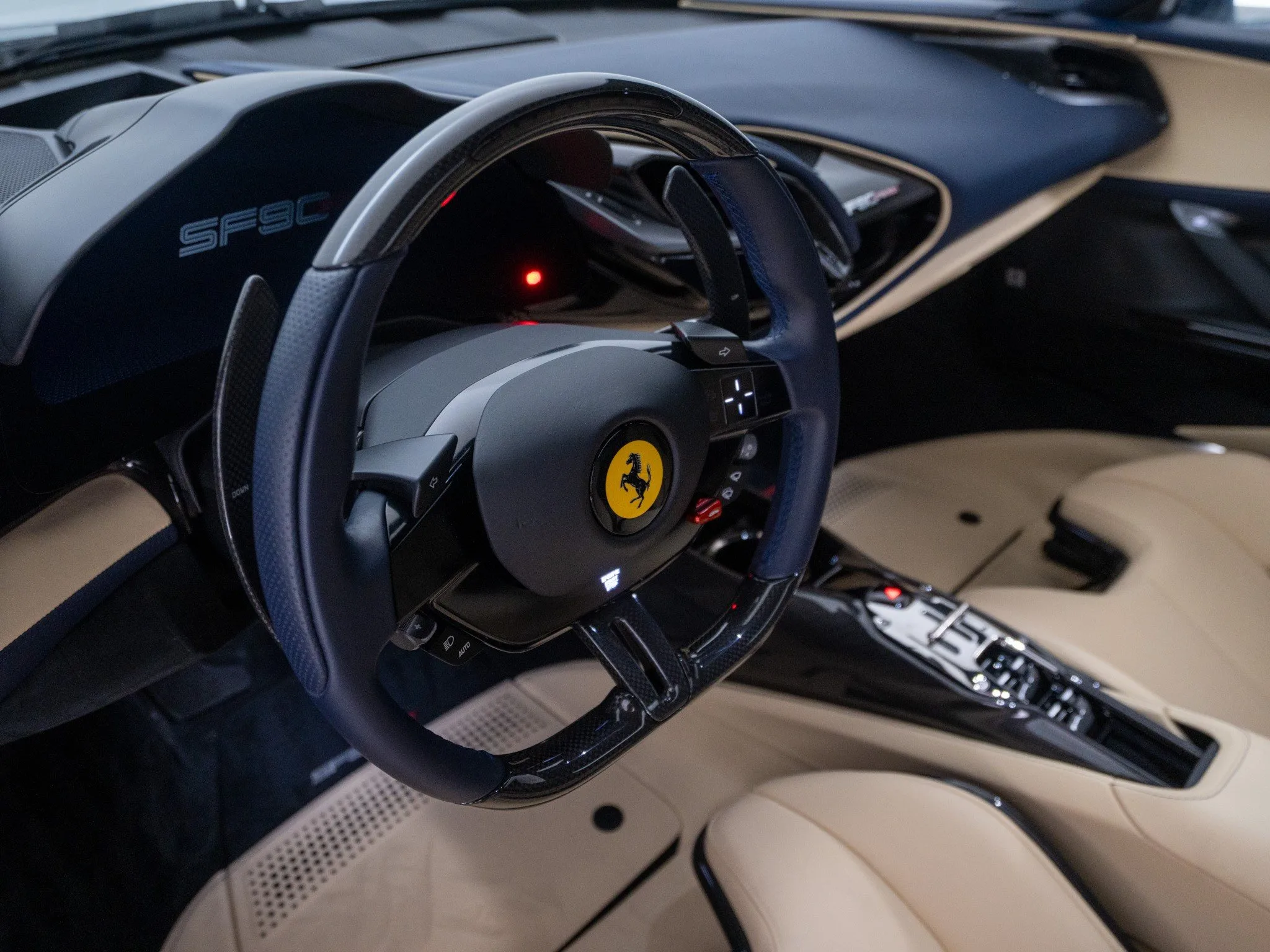 2023 Ferrari SF90 Spider, 12/30