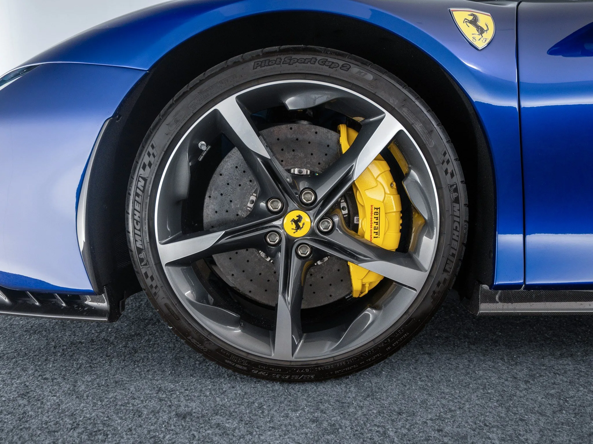 2023 Ferrari SF90 Spider, 15/30