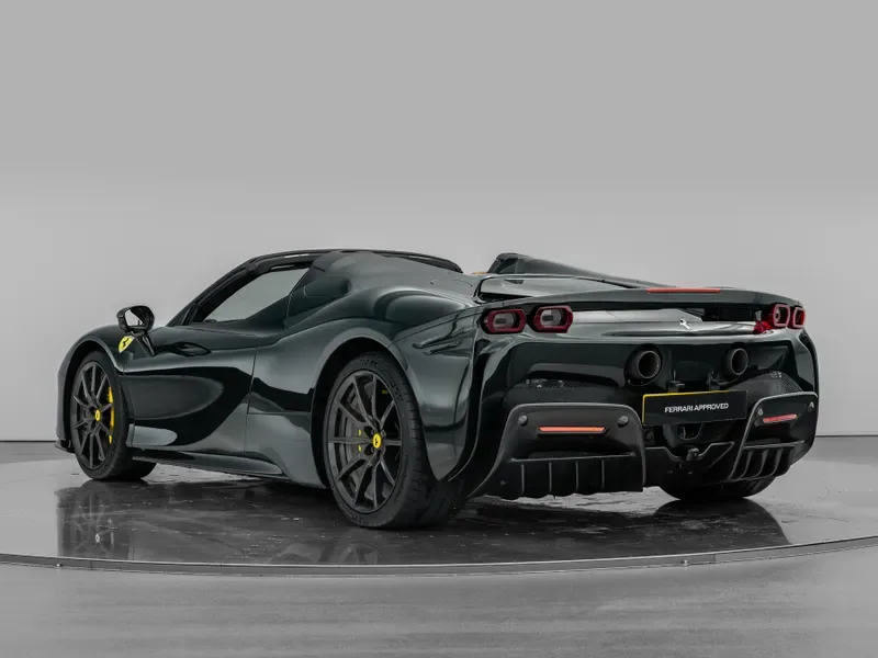 2023 Ferrari SF90 Spider, 9/30