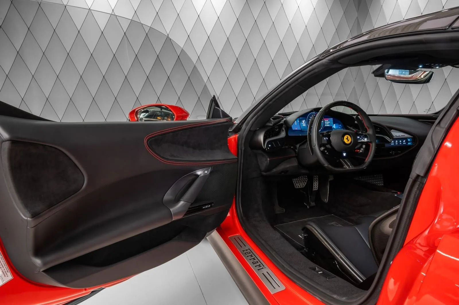 2023 Ferrari SF90 Spider, 16/28