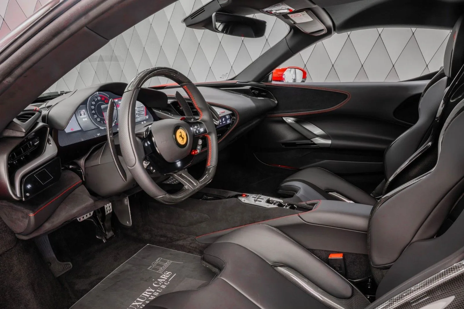 2023 Ferrari SF90 Spider, 17/28