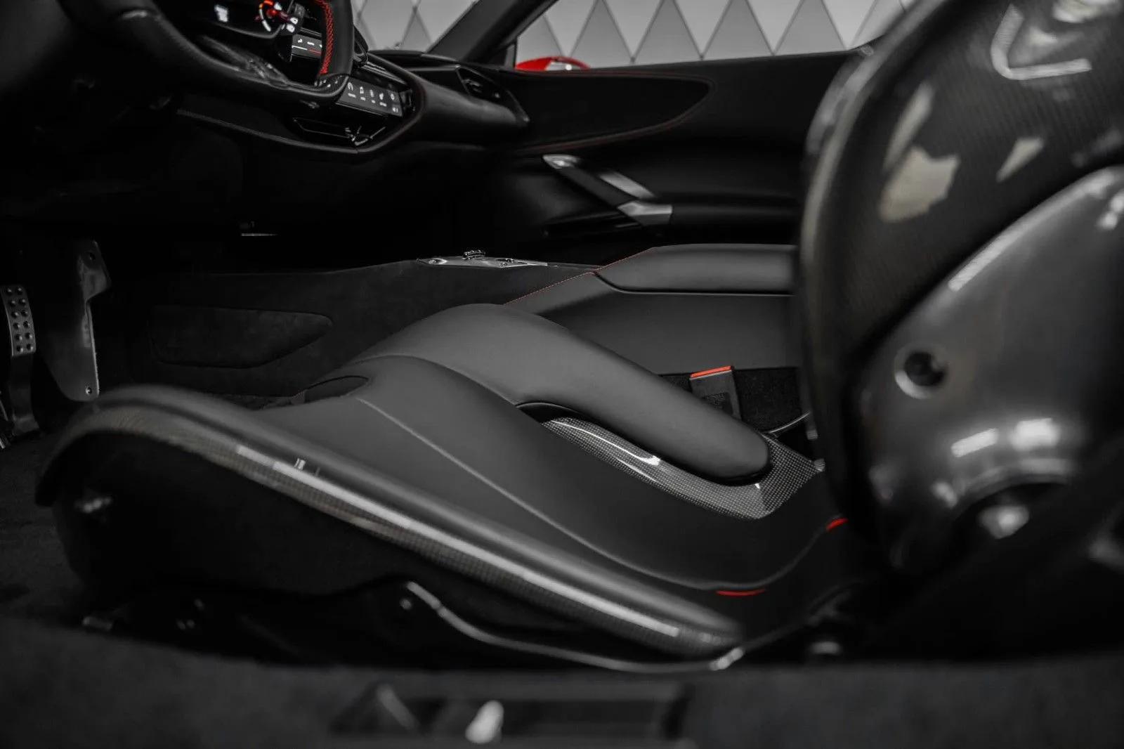 2023 Ferrari SF90 Spider, 21/28