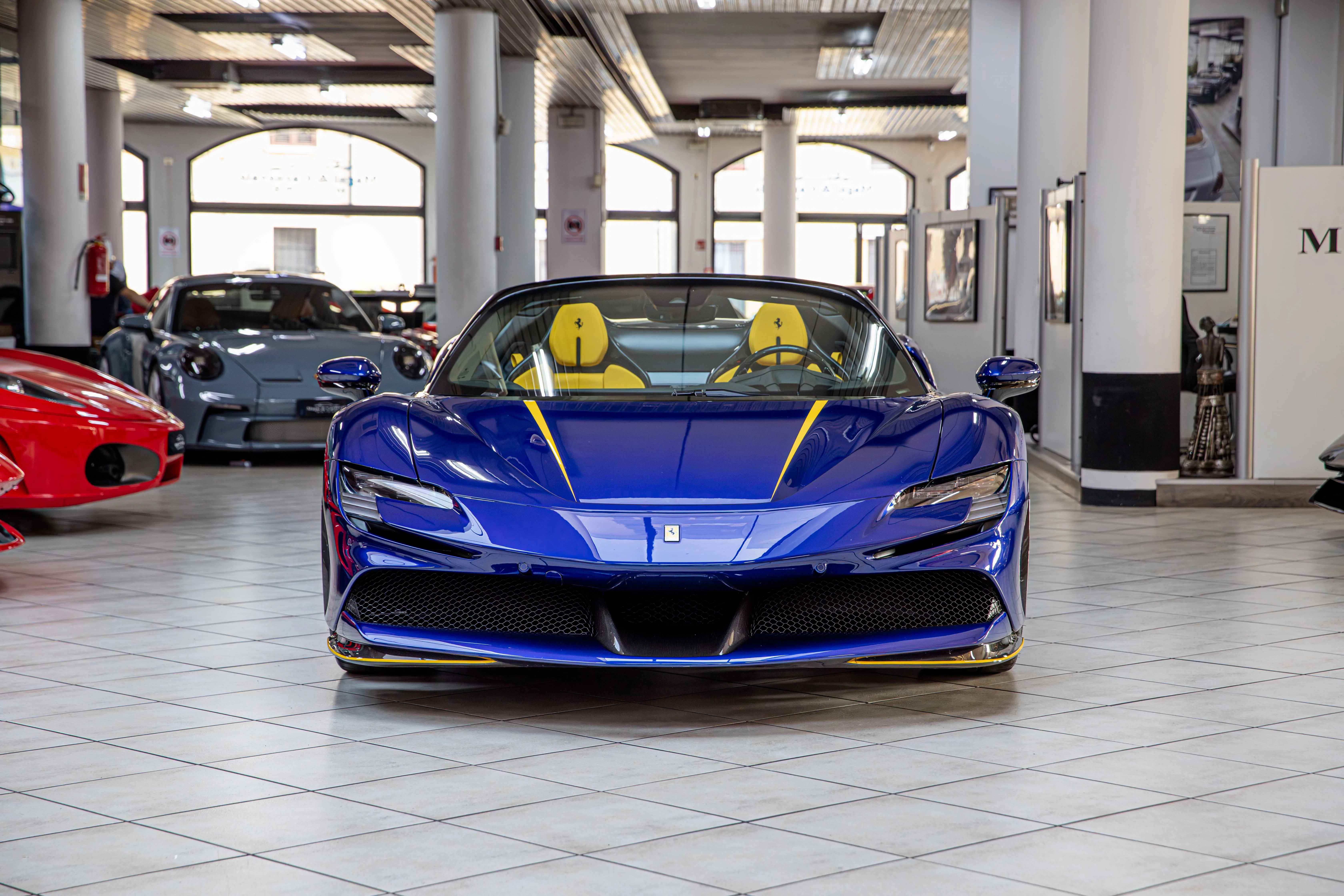 2023 Ferrari SF90 Spider, 6/30