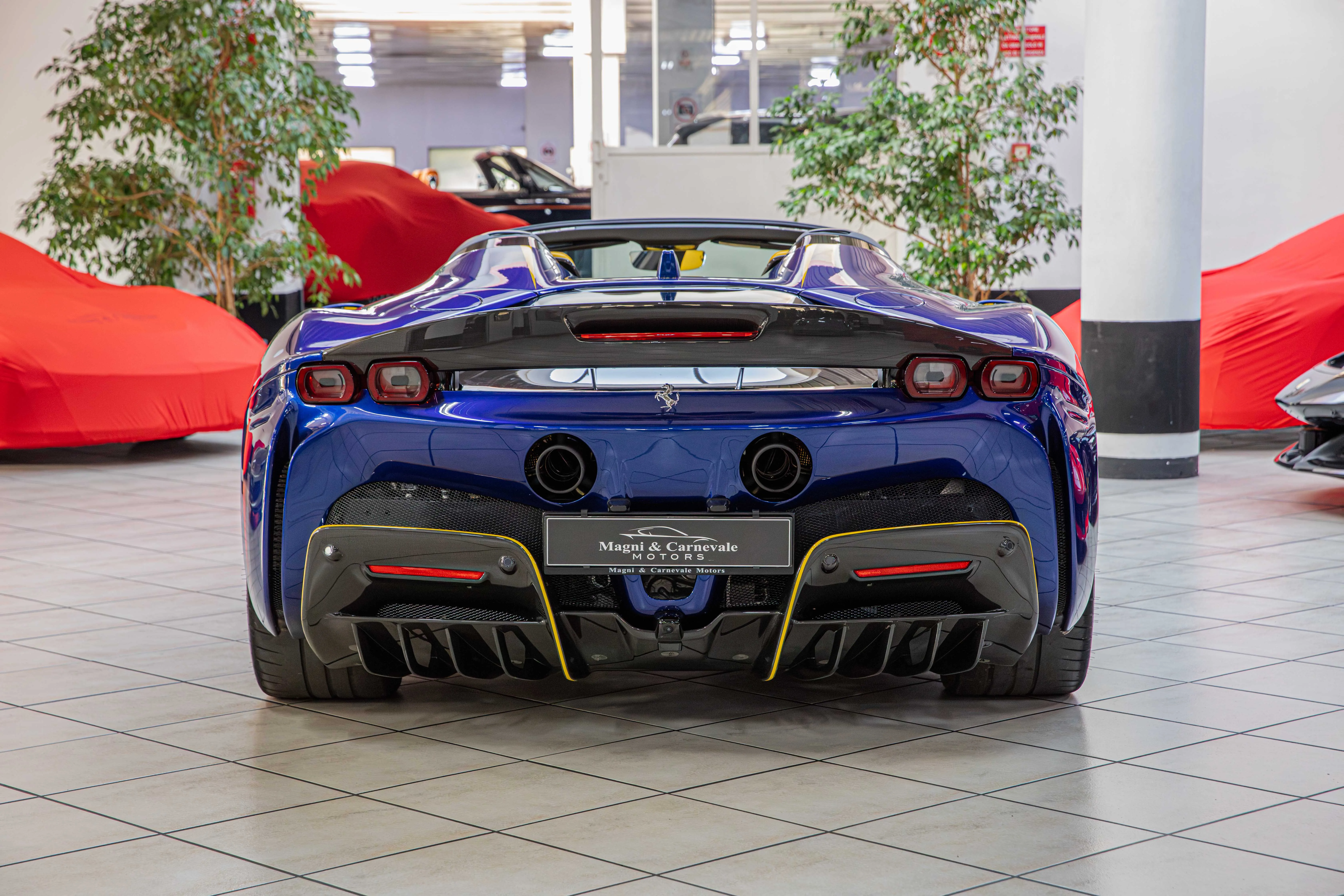 2023 Ferrari SF90 Spider, 10/30